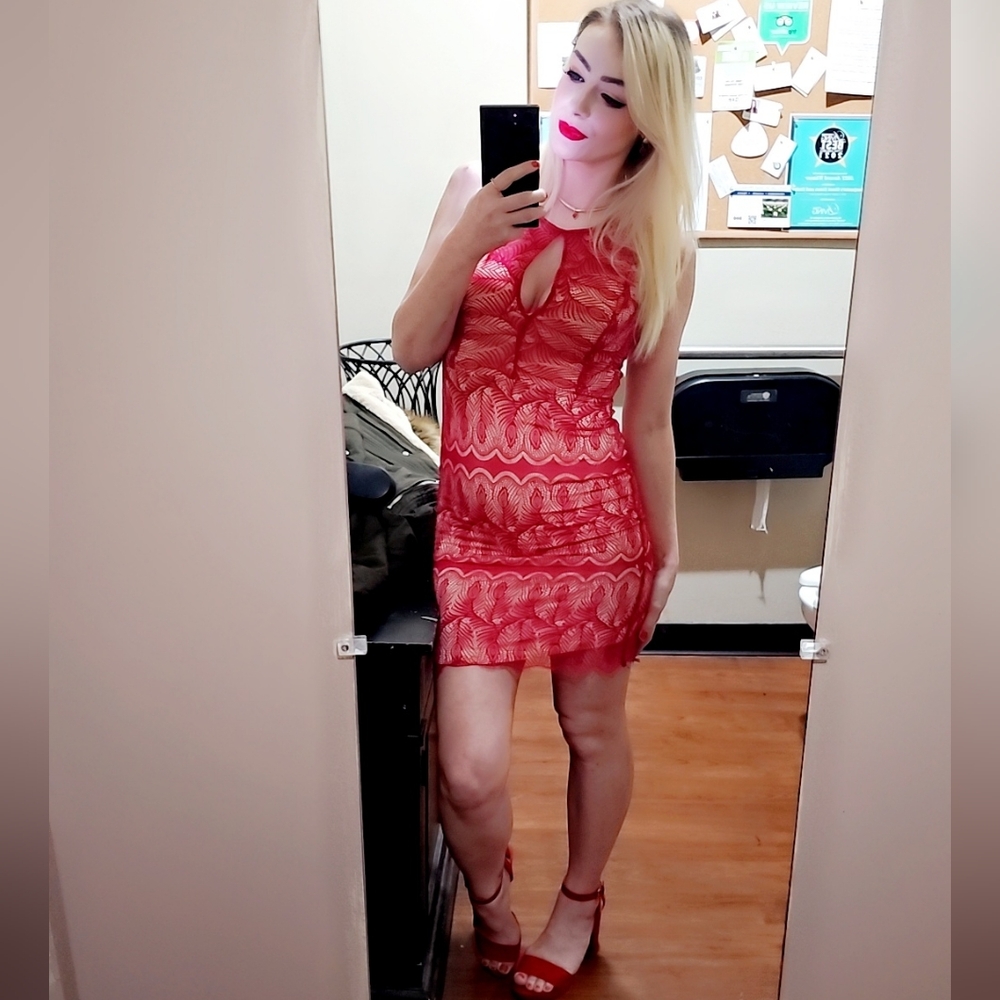 Bebe Lacy Red Cocktail Dress - Size Small